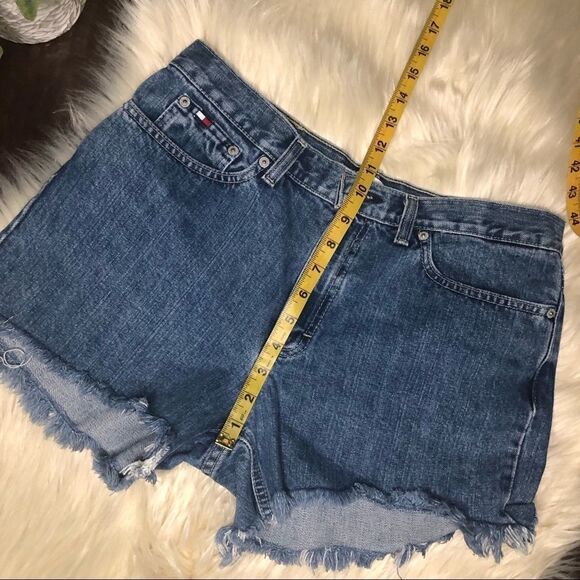 Tommy Hilfiger denim frayed hem shorts sz 8 - Picture 5 of 6